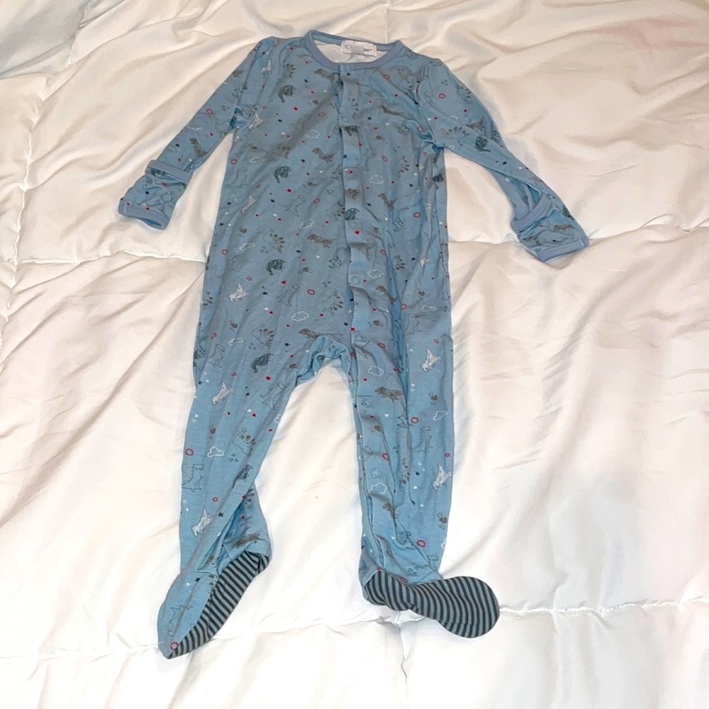 Nordstrom New Angel Dear footed footie blue Dino dinosaur fold cuff 6-12 months